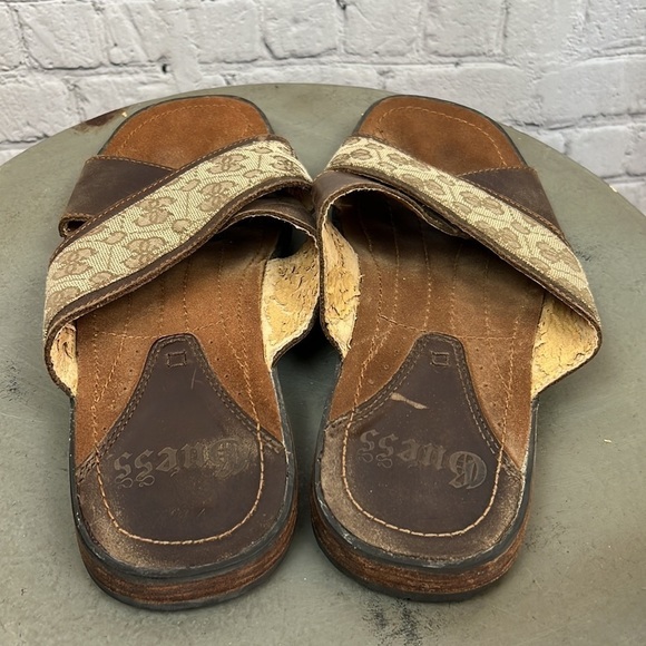 GUESS Men’s Criss Cross Sandals, Leather & Monogram Fabric Size 11.5 - Picture 4 of 9